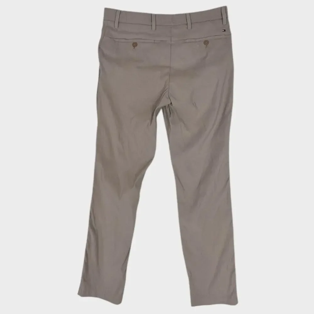 Tommy Hilfiger 32 x 32 Light Gray Mens Pants